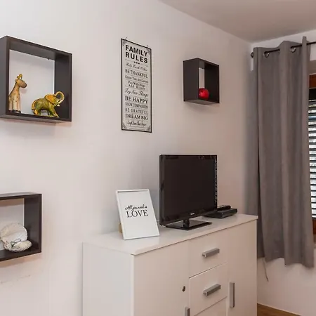Antonio Apartment *