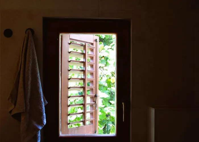 Antonio Apartment Split